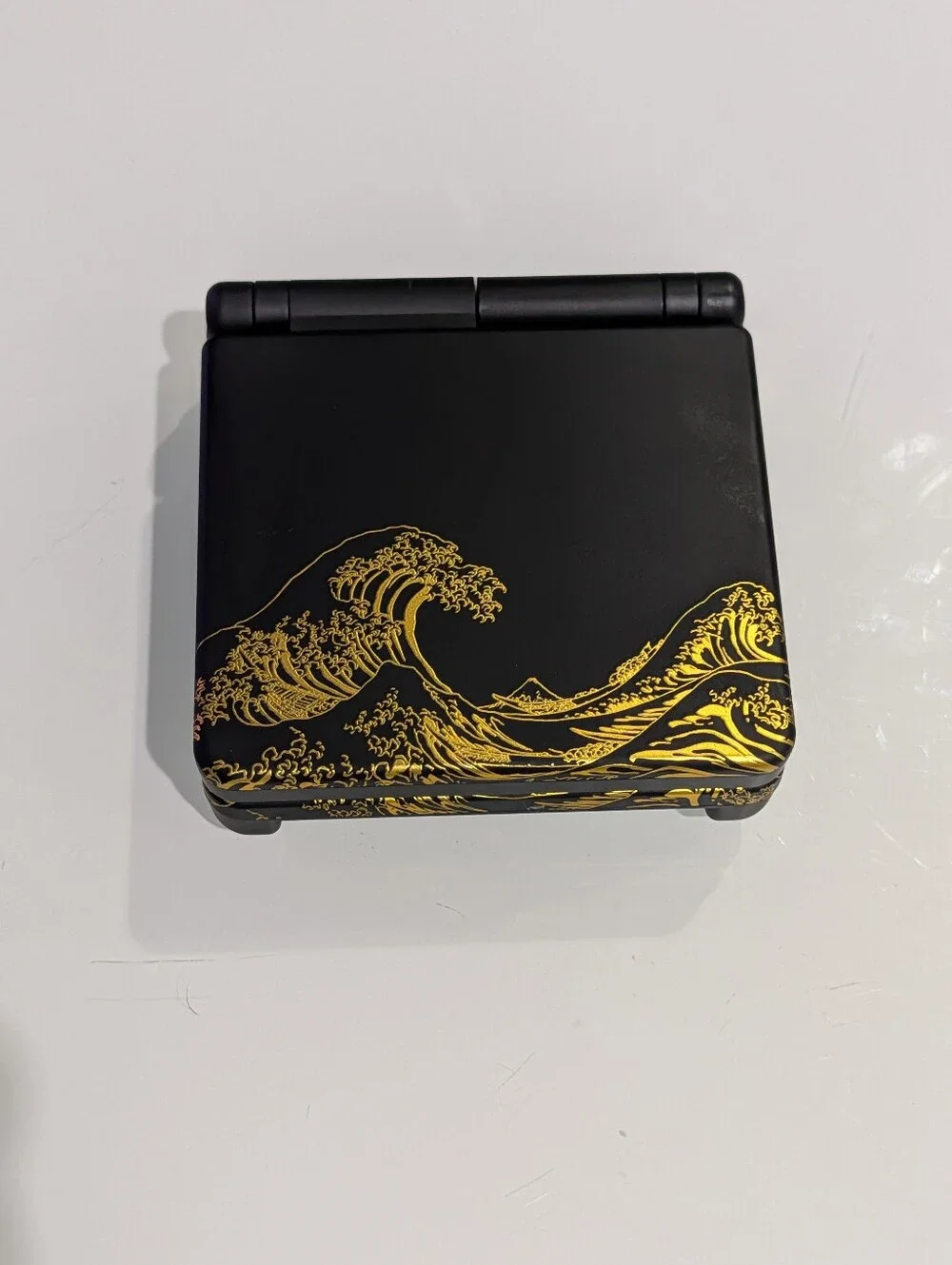 Great Wave Black & Gold Nintendo Game Boy Advance SP GBA SP with v5 IPS Screen